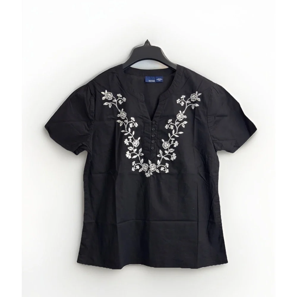 Basic Editions‎ Women's Blouse Size M Black White Floral Embroidery Cotton Shirt